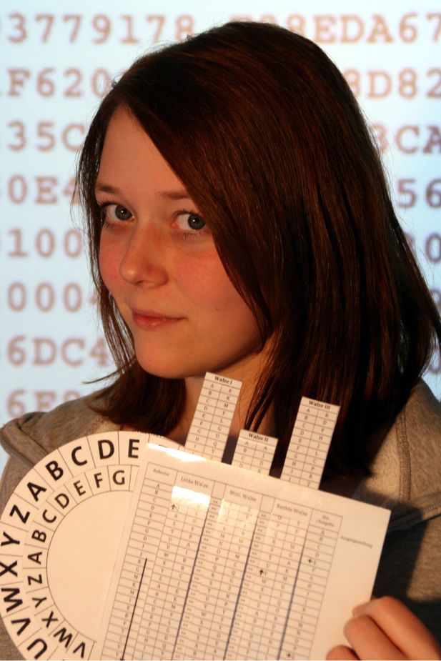 Hannah Stoll entwickelte Modelle, mit denen man die Verschlüsselungstechniken gut erklären kann